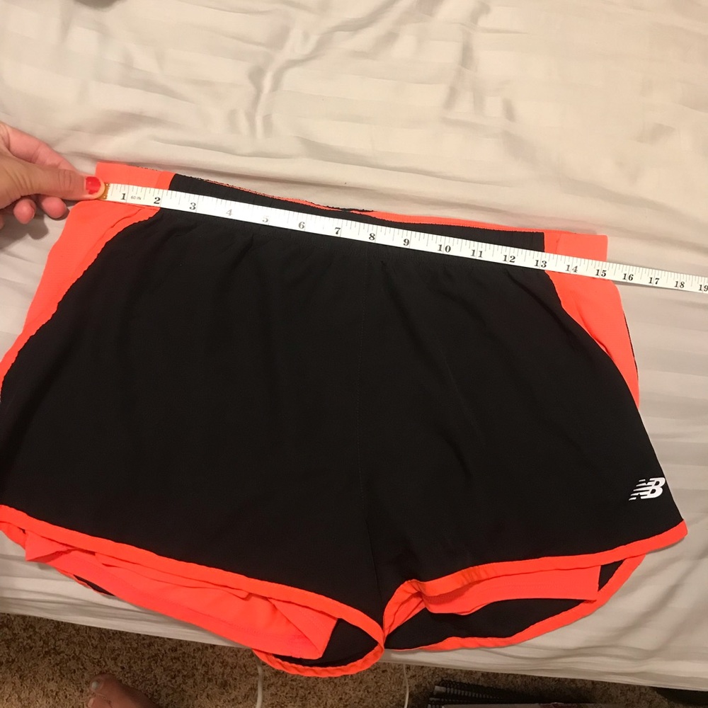 Athletic shorts - Picture 8 of 13